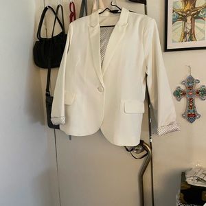 Woman’s Blazer wore one time